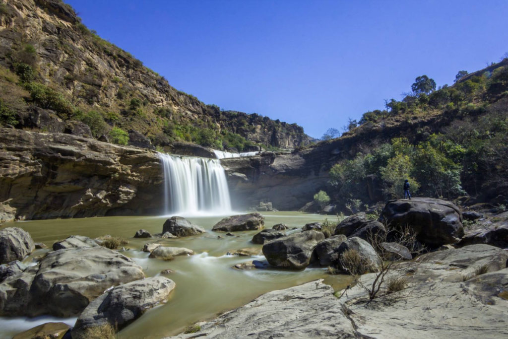 Gulpur Waterfall 